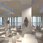 Unico 5*