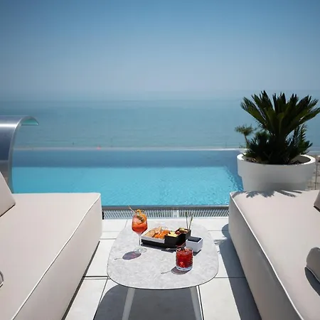 Hotel Unico 5*