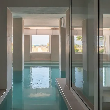 فندق Unico 5*
